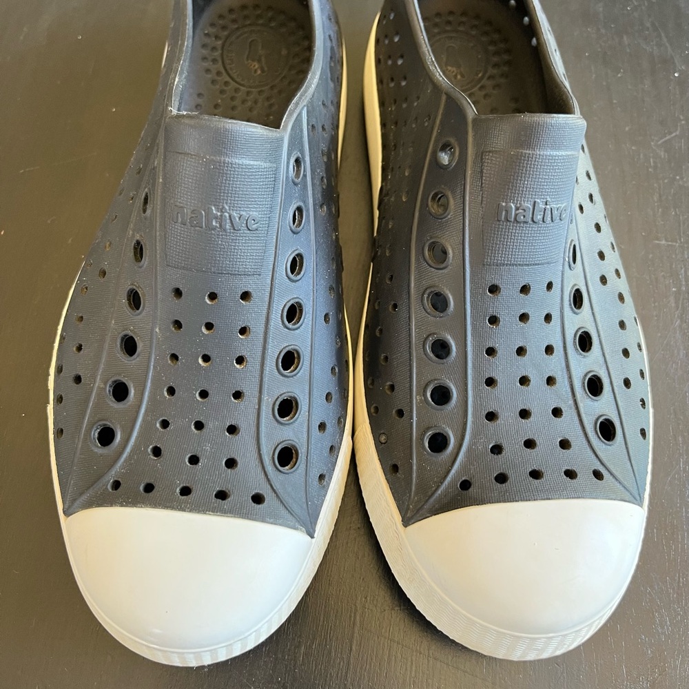 Native Jefferson shoes in classic black/white